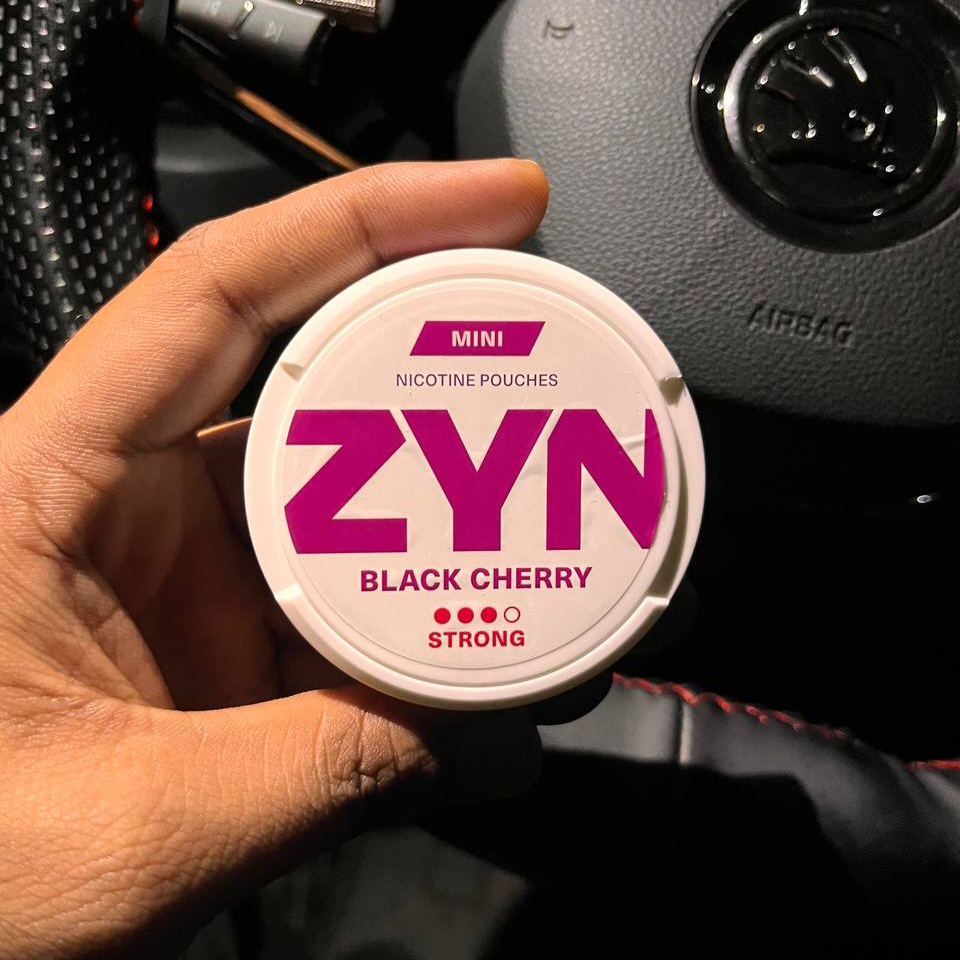 ZYN Black Cherry - MINI | Strong - Image 2